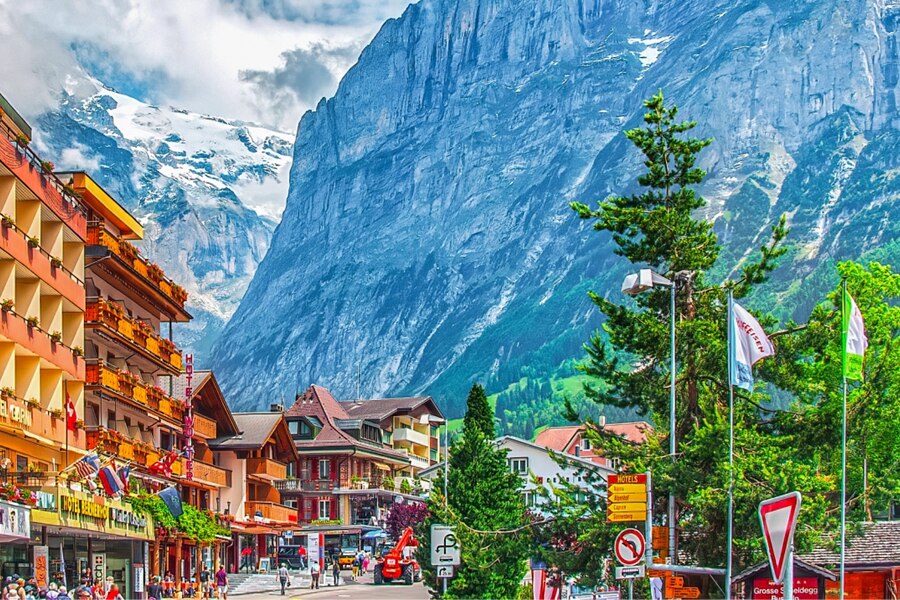 B-373_スイス人の友人と休暇を過ごし、考えた日本のこと