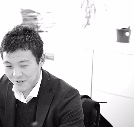 L_LP_recruit_interview_01_bk1